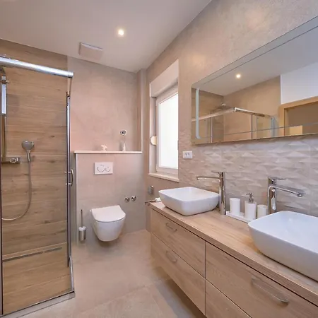 M&m House With A Pool Casa de Férias