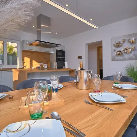 Casa de Férias M&m House With A Pool