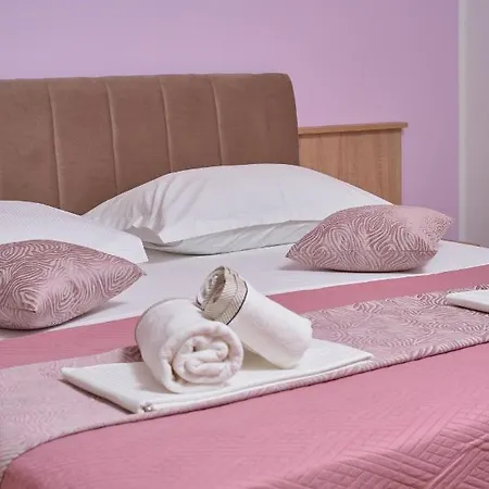 Casa de Férias M&m House With A Pool *