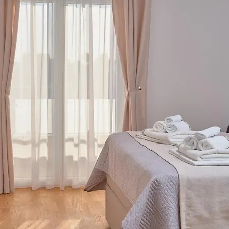 Casa de Férias M&m House With A Pool Podstrana