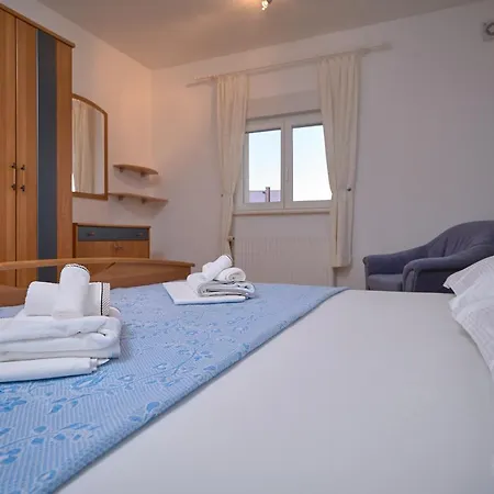 Casa de Férias M&m House With A Pool