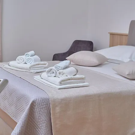 Casa de Férias M&m House With A Pool Podstrana