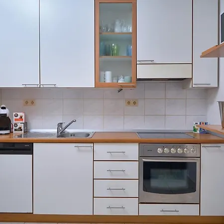 M&m House With A Pool * Podstrana